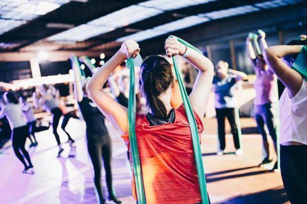 colageno-para-mujeres-entrenamiento-gimnasio